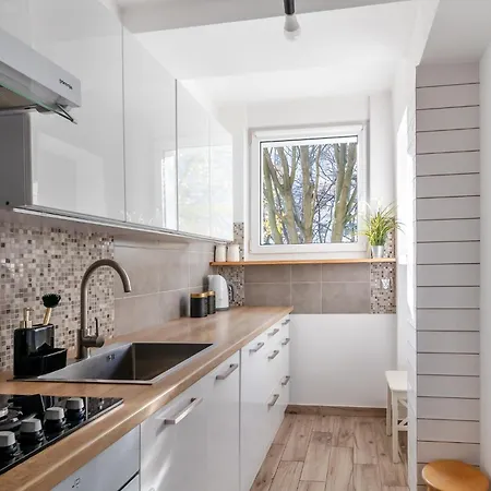 Modern Near Old Town - Anielewicza